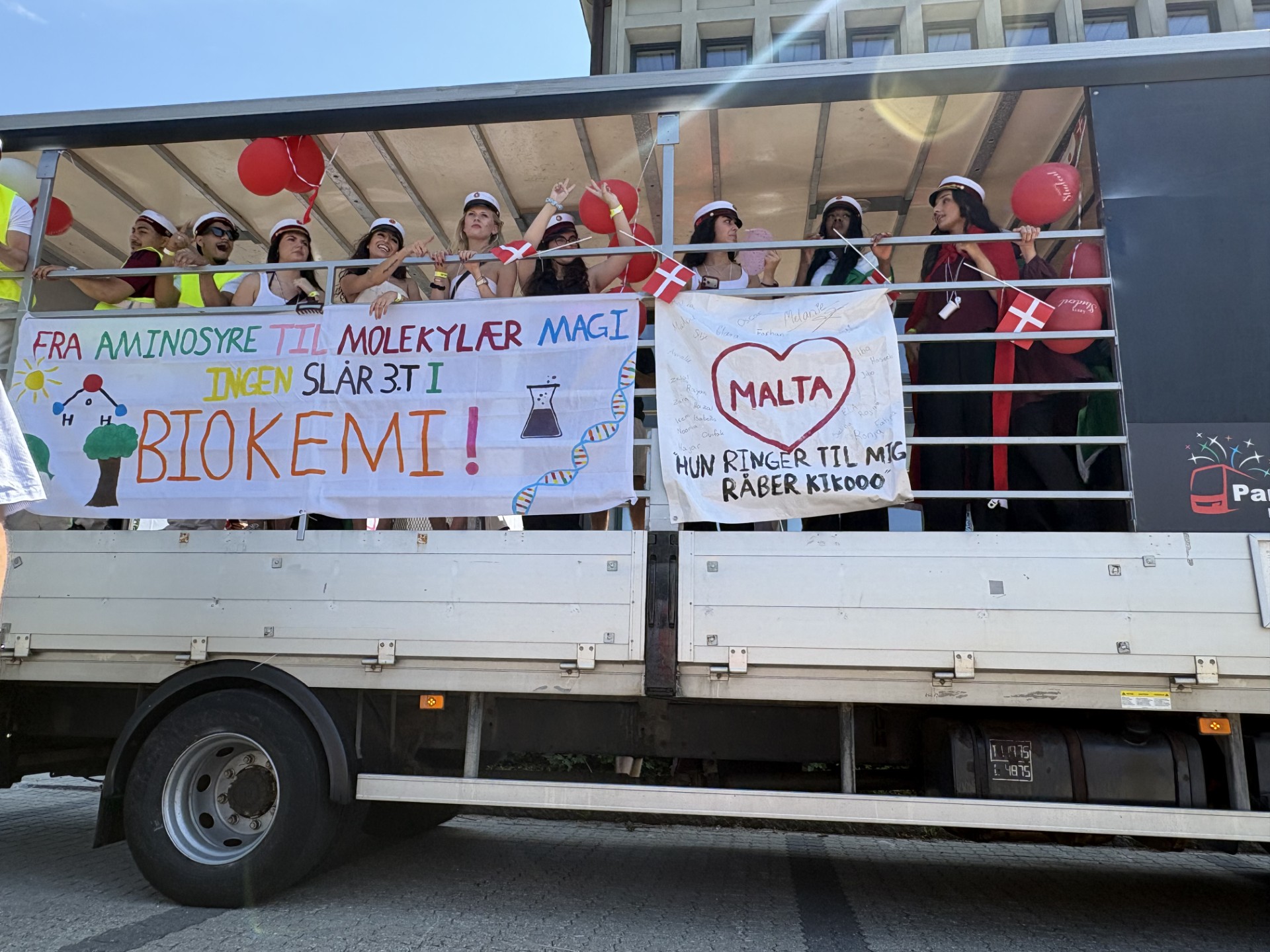205 studenter dimitterede fra NEXT Enghøj Gymnasium