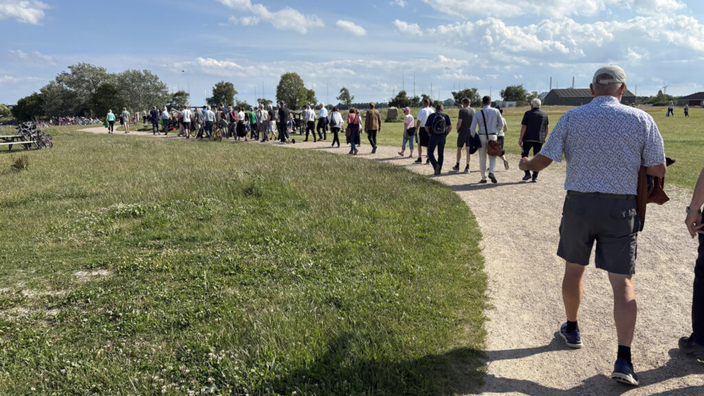 Mennesker på tur i Kystagerparken